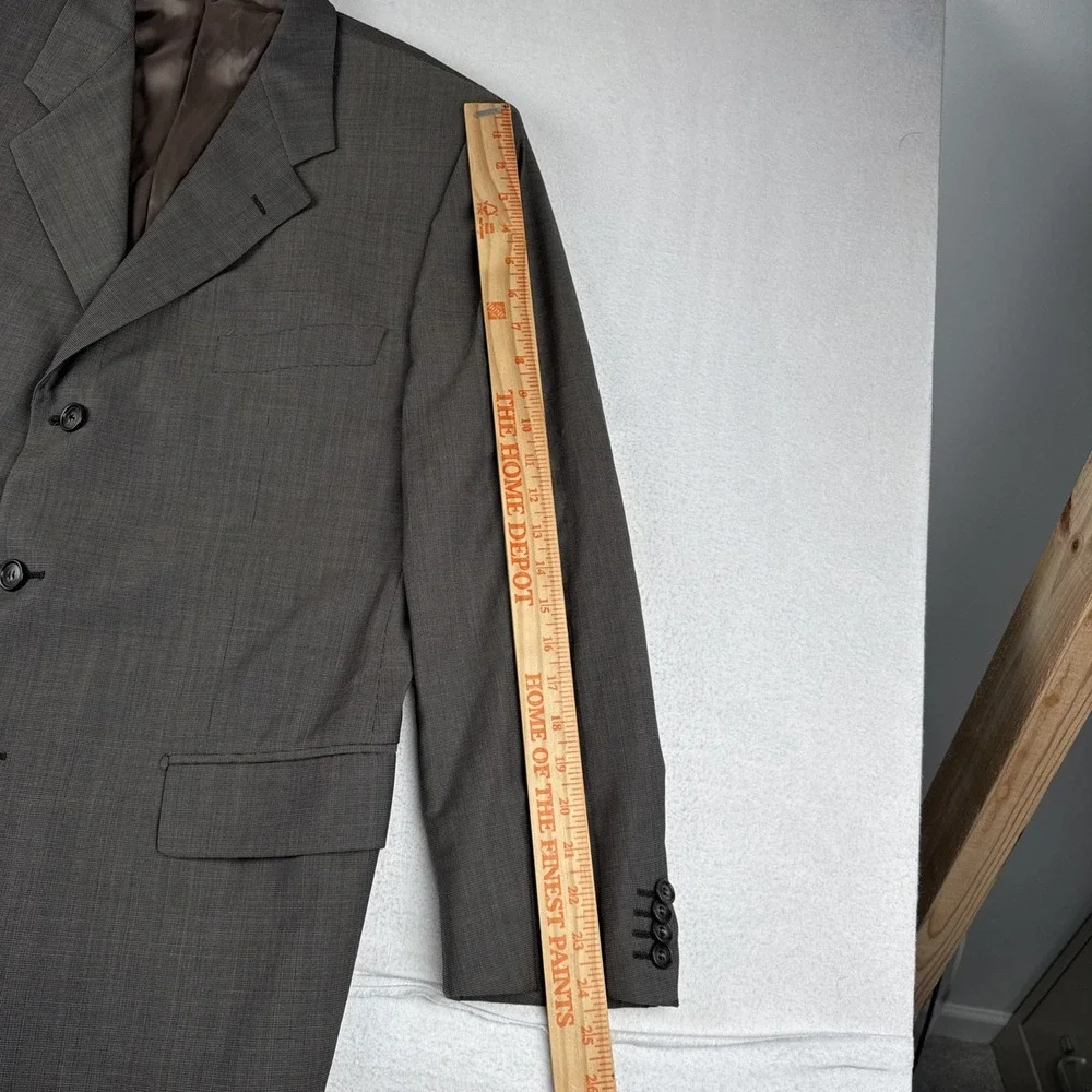 Corneliani Mens Brownish Gray Two Piece Suit 42R , Pants Fit 32*28 3 Button Wool